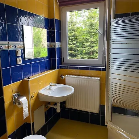 Pod Jelencem I Dom Z Widokiem Na Sniezke Blisko Wang Bed and Breakfast 3*