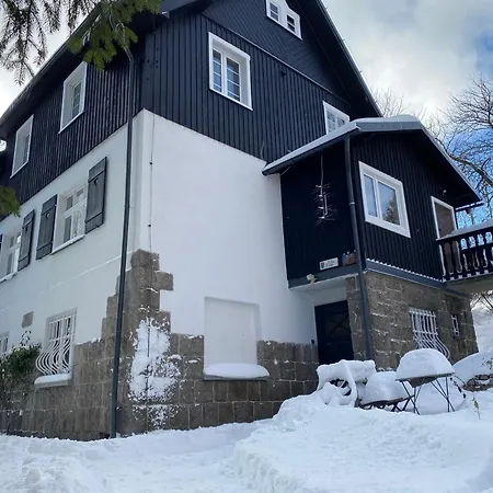 B&B Pod Jelencem I Dom Z Widokiem Na Sniezke Blisko Wang 카르파츠