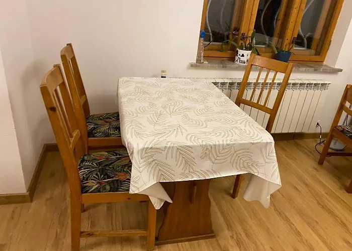 Pod Jelencem I Dom Z Widokiem Na Sniezke Blisko Wang 카르파츠