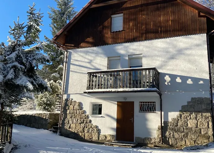 Pod Jelencem I Dom Z Widokiem Na Sniezke Blisko Wang B&B