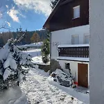 Pod Jelencem I Dom Z Widokiem Na Sniezke Blisko Wang Карпач