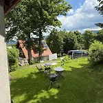 Pod Jelencem I Dom Z Widokiem Na Sniezke Blisko Wang Отель типа 
