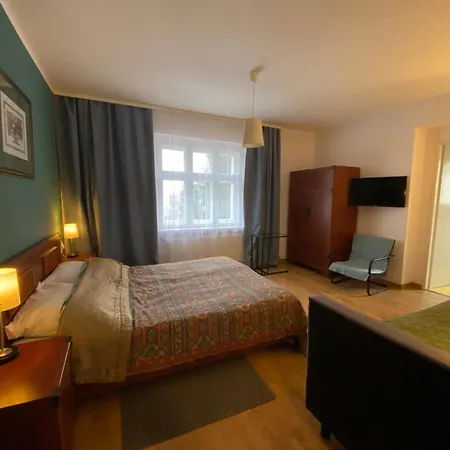 Pod Jelencem Bed & Breakfast 3*