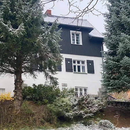 Pod Jelencem I Dom Z Widokiem Na Sniezke Blisko Wang Bed and Breakfast Karpacz