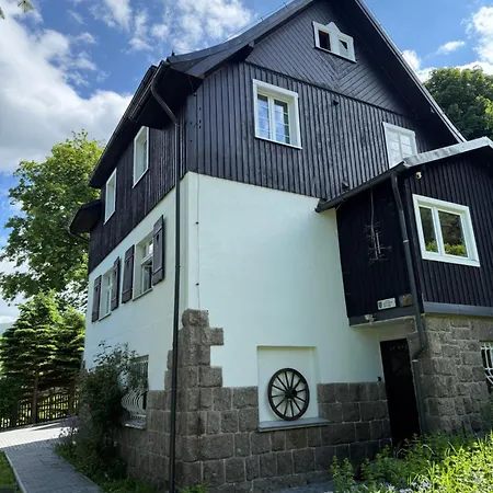 Bed & Breakfast Pod Jelencem I Dom Z Widokiem Na Sniezke Blisko Wang 3*
