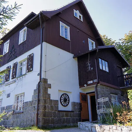 Pod Jelencem Bed & Breakfast 3*