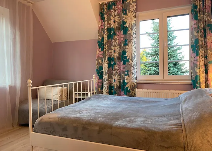 Pod Jelencem I Dom Z Widokiem Na Sniezke Blisko Wang Bed and Breakfast Karpacz