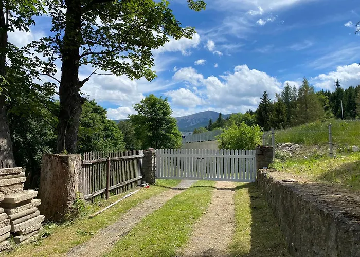 Bed and Breakfast Pod Jelencem I Dom Z Widokiem Na Sniezke Blisko Wang Karpacz